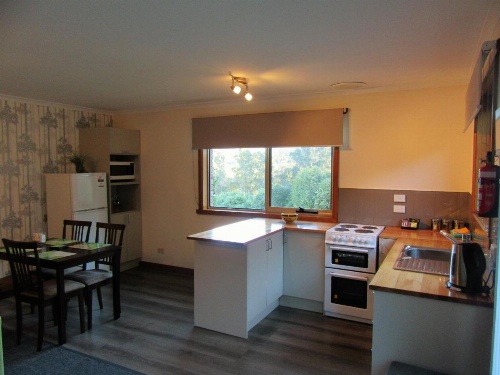 Sherwood View Accommodation image 25